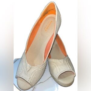 Kohl's Sonoma Life Style Gold Peep Toe Cork Wedge Espidrilles 6.5 MED